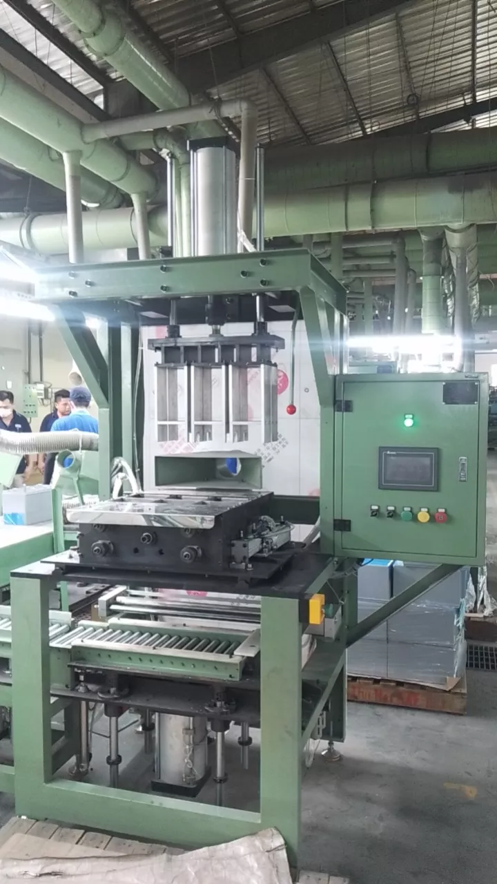 Grooving Machine for lead acid battery